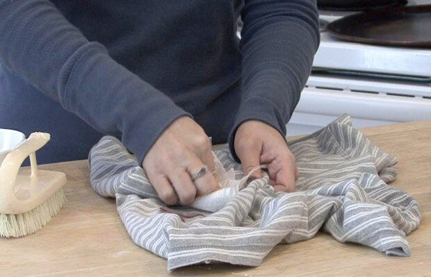 удаление пятна от йода ацетоном